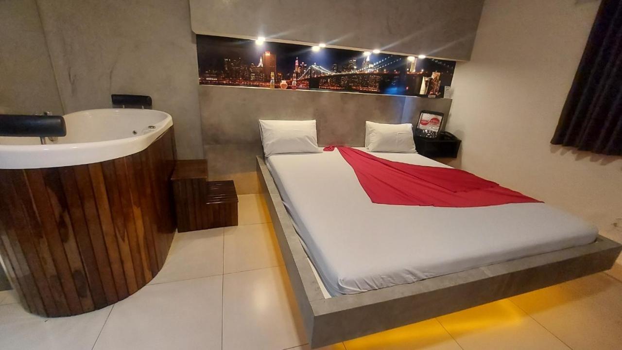 Motel Copacabana Ribeirão Preto Zewnętrze zdjęcie